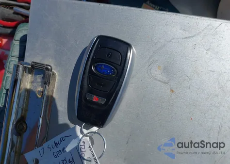 2017 Subaru Outback 2.5I Limited z USA, uszkodzony, nr VIN 4S4BSANC6H3299253